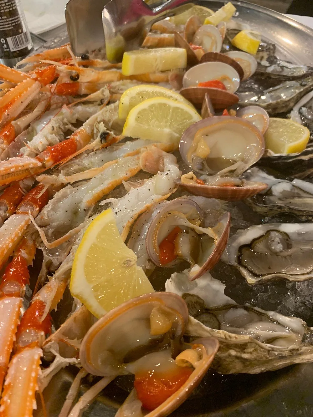 Crostacei, ostriche e crudi di mare · Kairos, Crotone