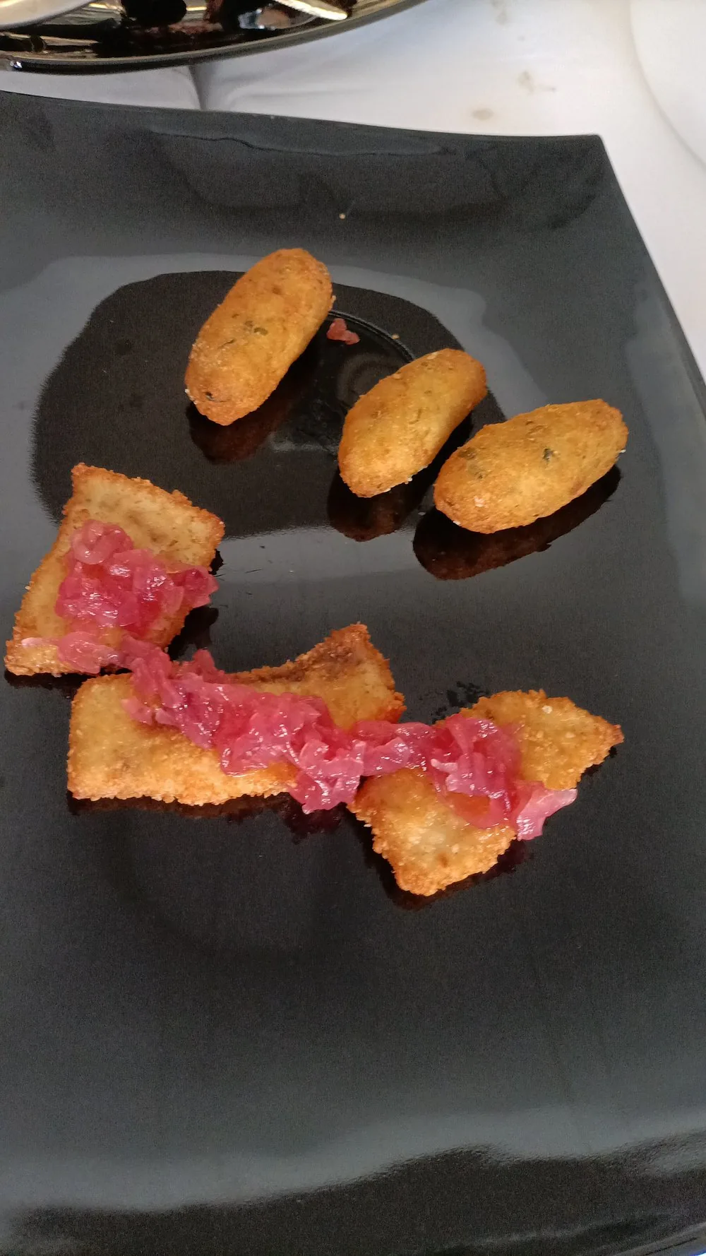 Tartare e bocconi croccanti · Kairos, Crotone